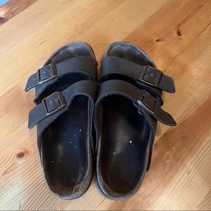Old Birkenstocks need to be re-soled size 40 (9)